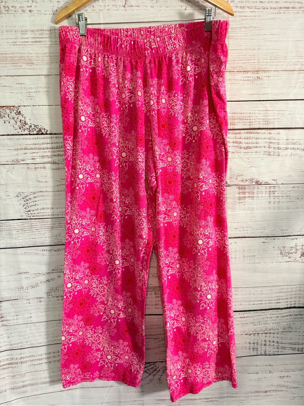 Cacique Pajama Pants Hot Pink White Snowflakes women’s 18/20